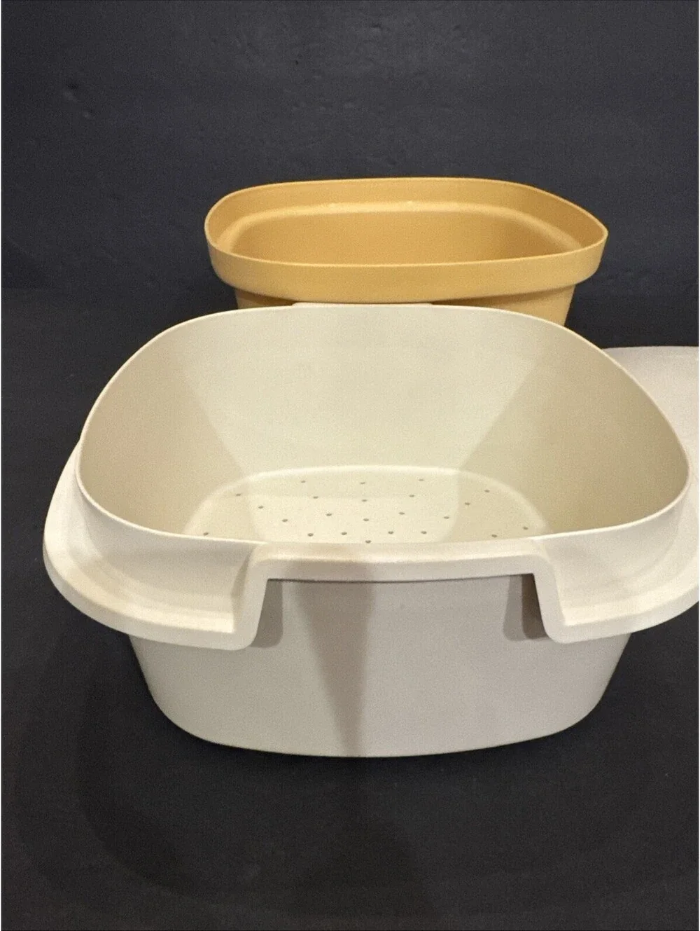 Vintage Tupperware Square Microwave Steamer 3 Pc Set Harvest Gold 9” W X 4.75” H